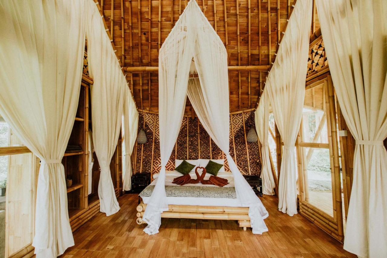 Bird Hills Bamboo House Villa Karangasem Exterior foto