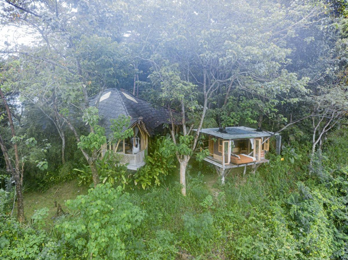 Bird Hills Bamboo House Villa Karangasem Exterior foto